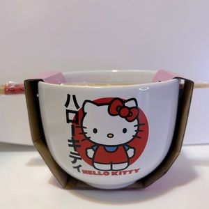 Hello Kitty Red Japanese Ramen Bowl With ChopSticks Sanrio